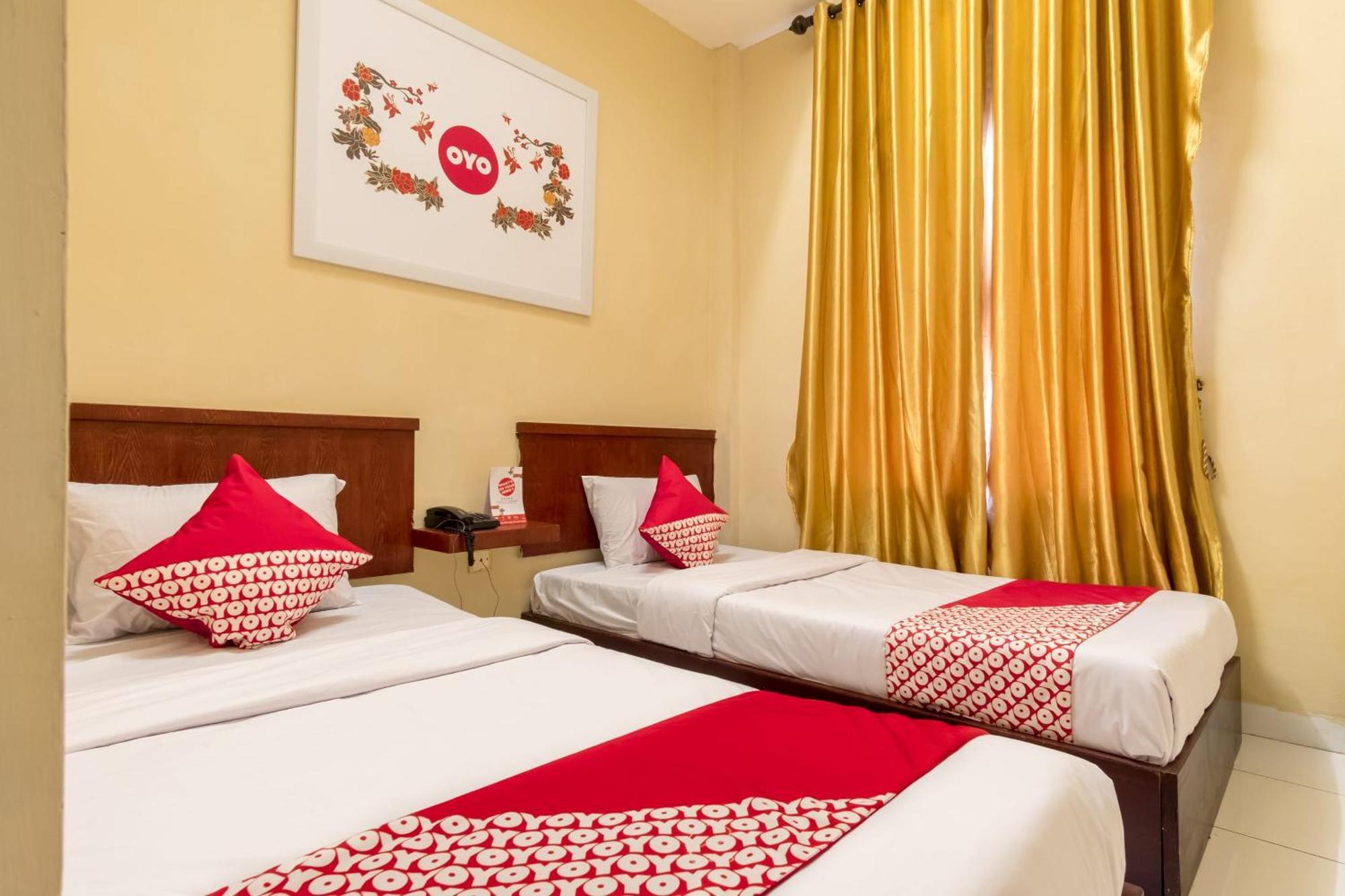 Capital O 615 Residence Puri Hotel Syariah Медан Экстерьер фото